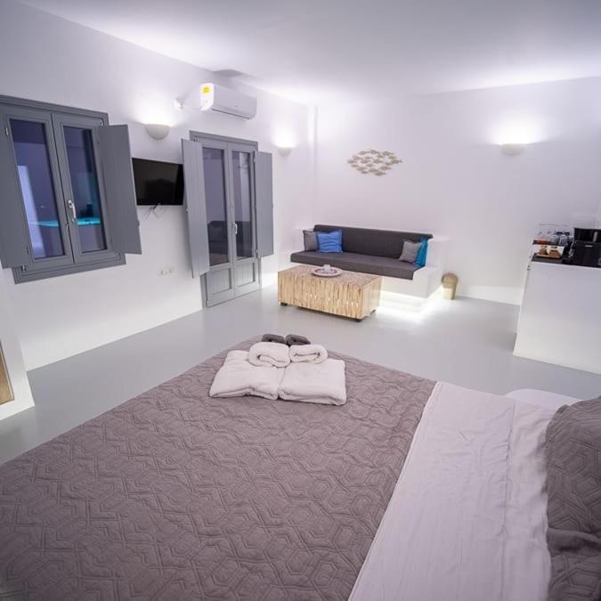 Majestic Sky Luxury Suites Megalochori  Esterno foto
