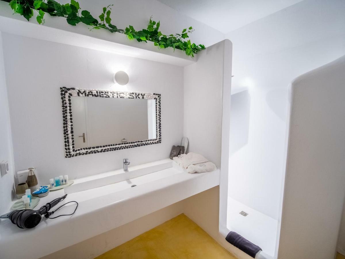 Majestic Sky Luxury Suites Megalochori  Esterno foto